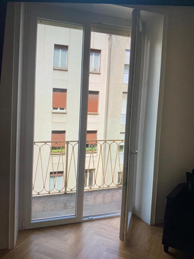 Milano: Incantevole Appartamento In Pieno Centro - Fancy Yellow Apartments Eksteriør billede