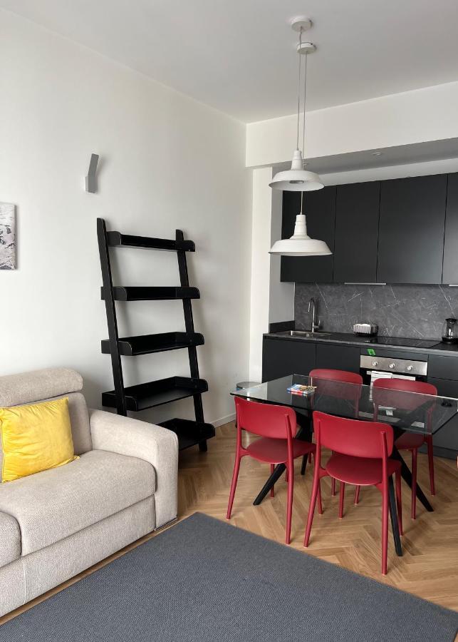 Milano: Incantevole Appartamento In Pieno Centro - Fancy Yellow Apartments Eksteriør billede