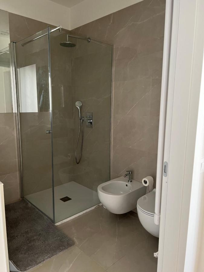 Milano: Incantevole Appartamento In Pieno Centro - Fancy Yellow Apartments Eksteriør billede