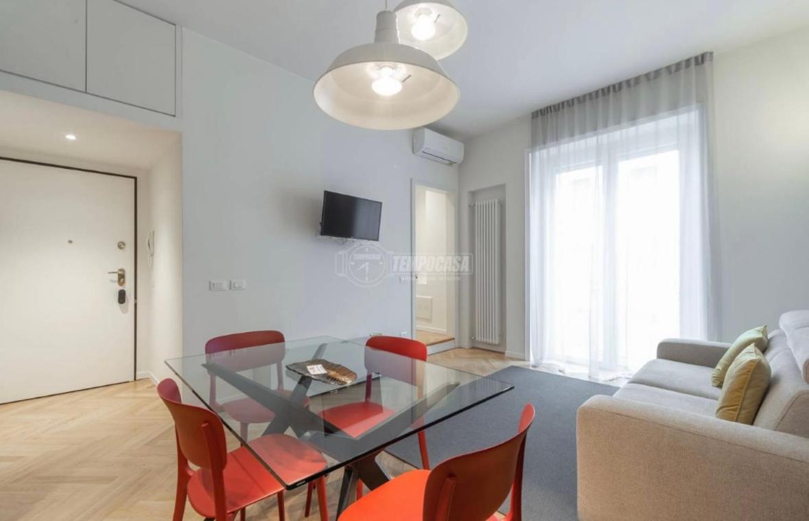 Milano: Incantevole Appartamento In Pieno Centro - Fancy Yellow Apartments Eksteriør billede